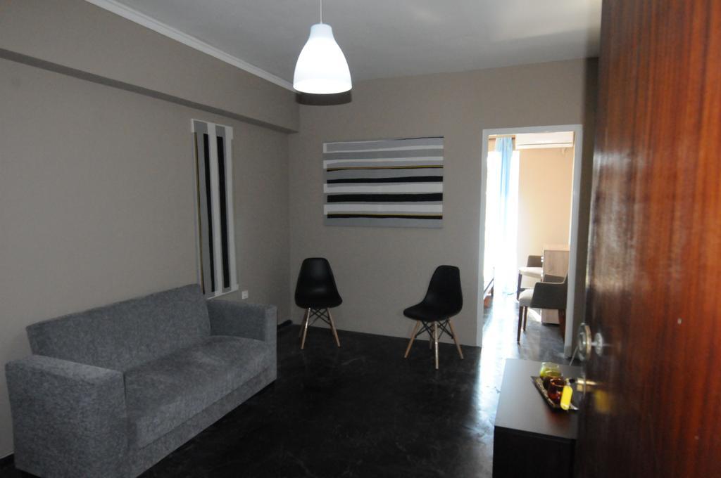 Kinetta Apartments Agioi Apostoloi  Esterno foto