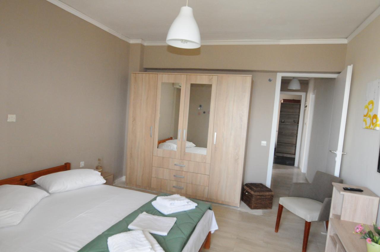 Kinetta Apartments Agioi Apostoloi  Esterno foto