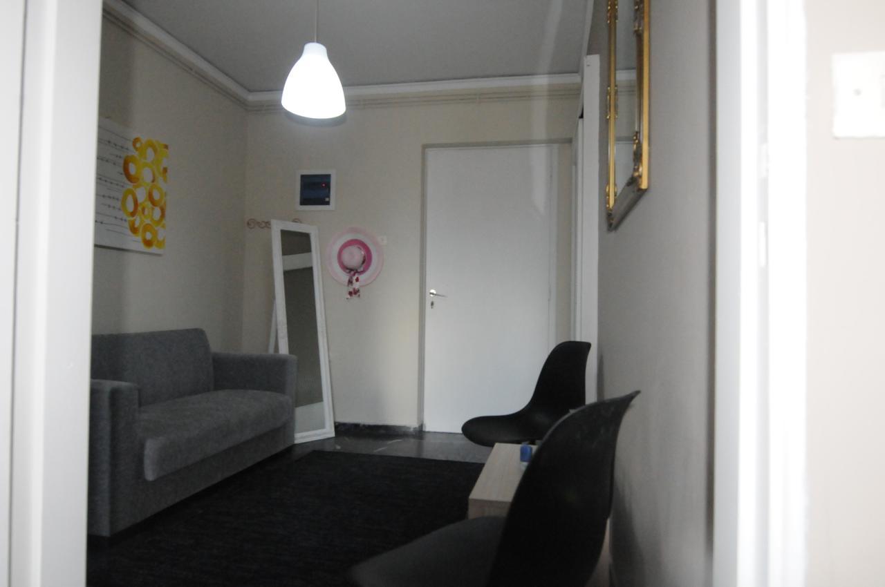 Kinetta Apartments Agioi Apostoloi  Esterno foto